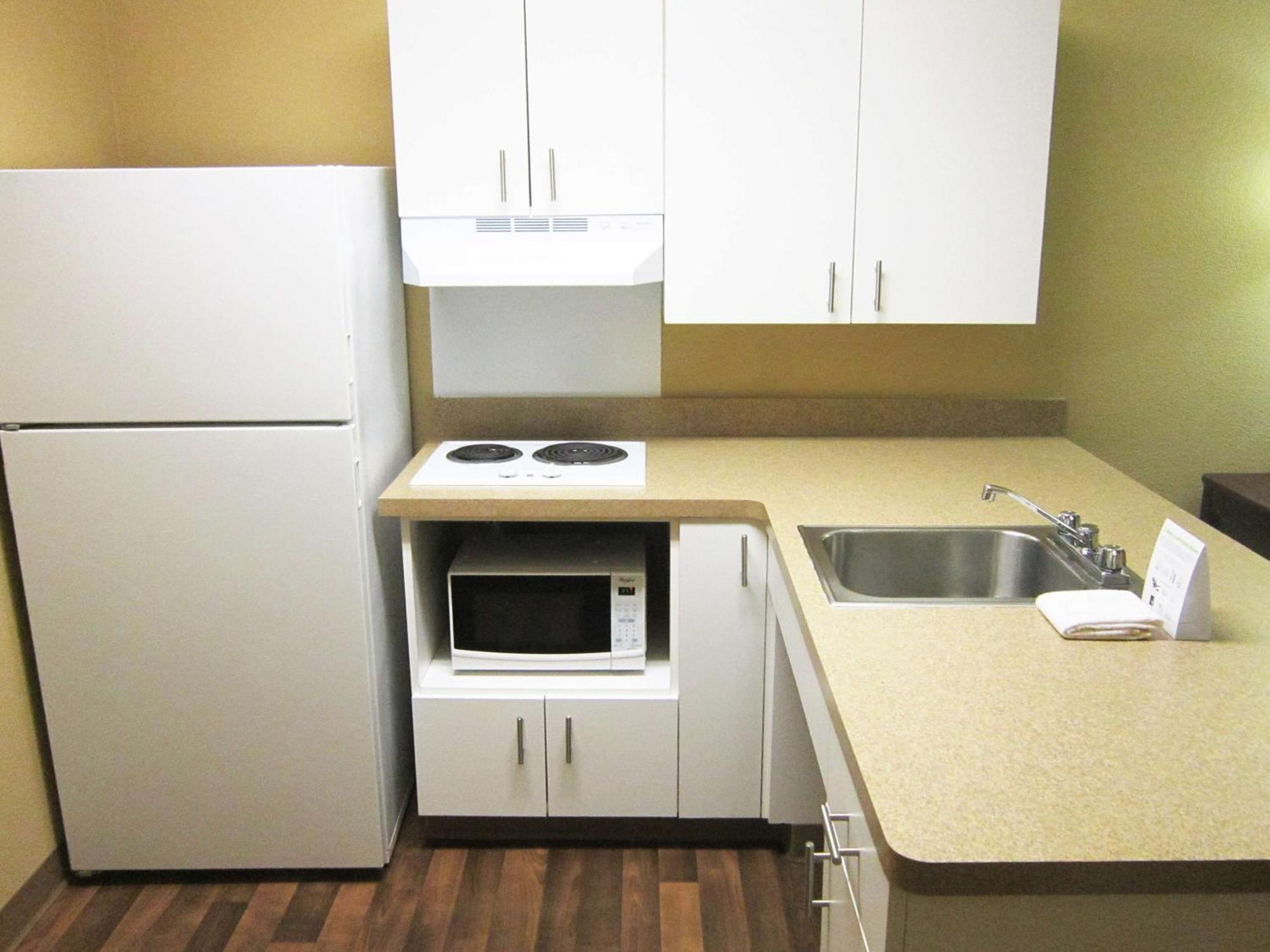 Extended Stay America Suites - Raleigh - Midtown エクステリア 写真