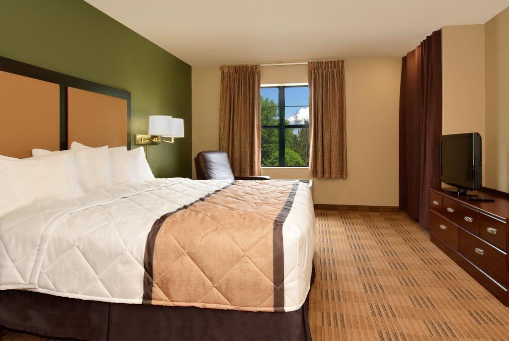 Extended Stay America Suites - Raleigh - Midtown エクステリア 写真